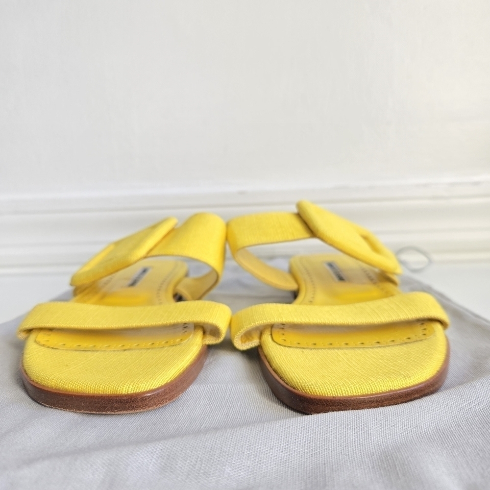 New Manolo Blahnik Tituba Buckle Dual Band Fabric Linen Sandals 7 US/37 IT - Picture 6 of 10
